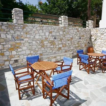 Anna'S Parikia Studios Exterior photo