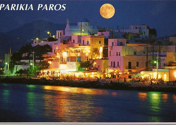 Anna\'S Parikia Studios